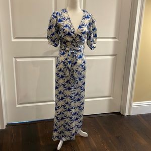 Beautiful floral jumpsuit XS